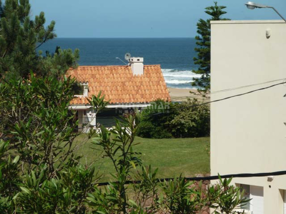 Casa ID.210948 - Casa moderna en la Barra a pasos de playa Montoya