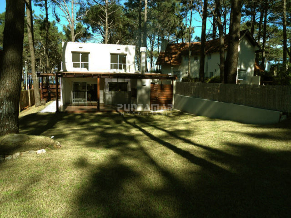 Casa ID.210954 - Casa moderna en Montoya, vista al mar, 3 dormitorios y servicio