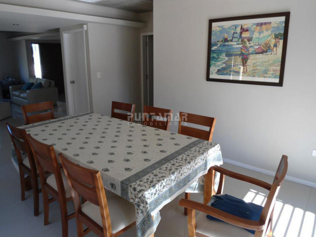 Casa ID.210954 - Casa moderna en Montoya, vista al mar, 3 dormitorios y servicio