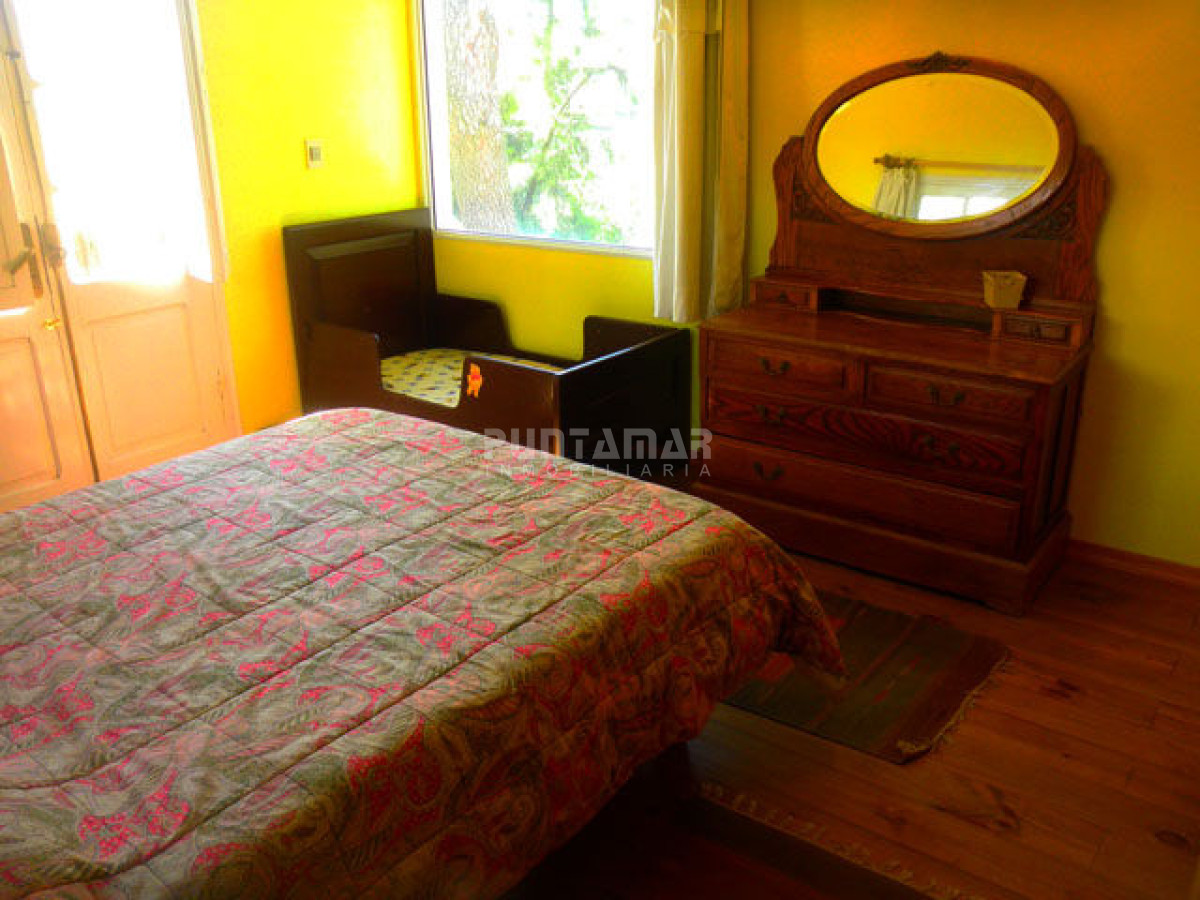 Casa ID.210966 - MONTOYA A 3 CUADRAS DEL MAR Y UNA DEL MANTRA
