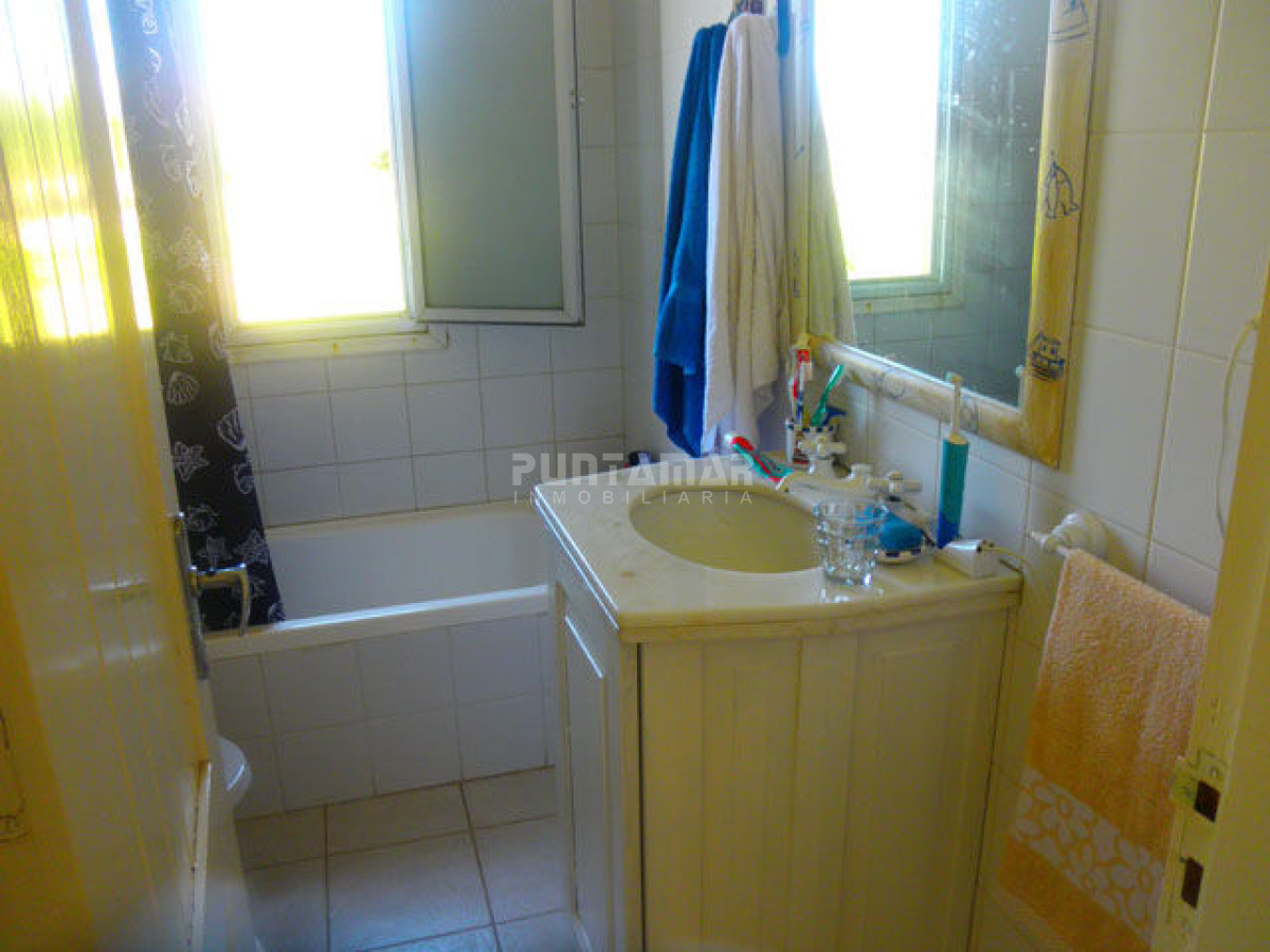 Casa ID.210968 - Casa en alquiler en Montoya, vista al mar