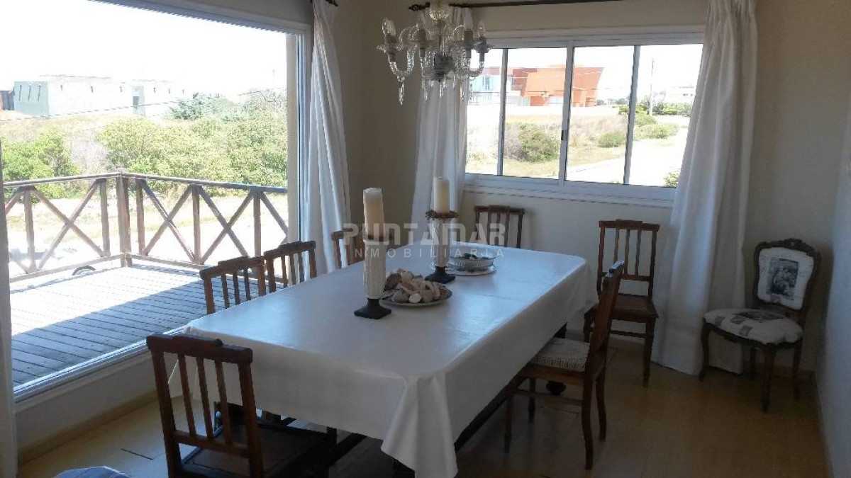 Casa ID.210968 - Casa en alquiler en Montoya, vista al mar