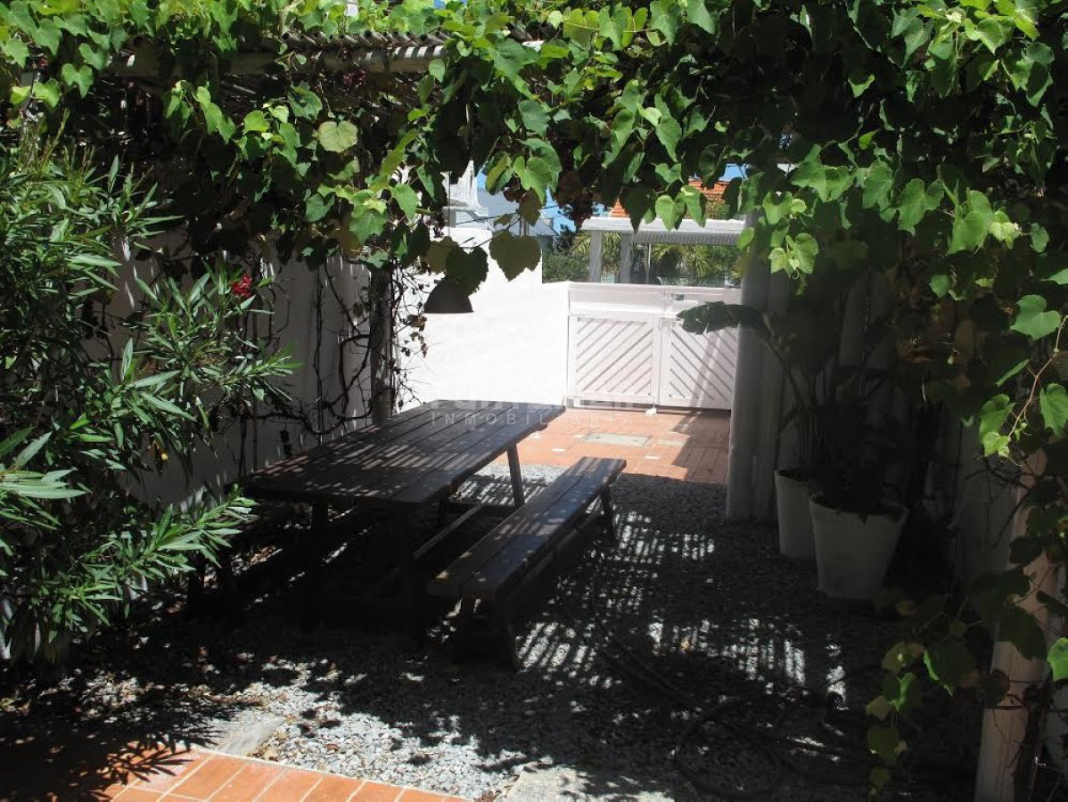 Casa ID.211135 - ALQUILER DE CASA 4 DORMITORIOS DE LA RUTA AL MAR EN LA BARRA