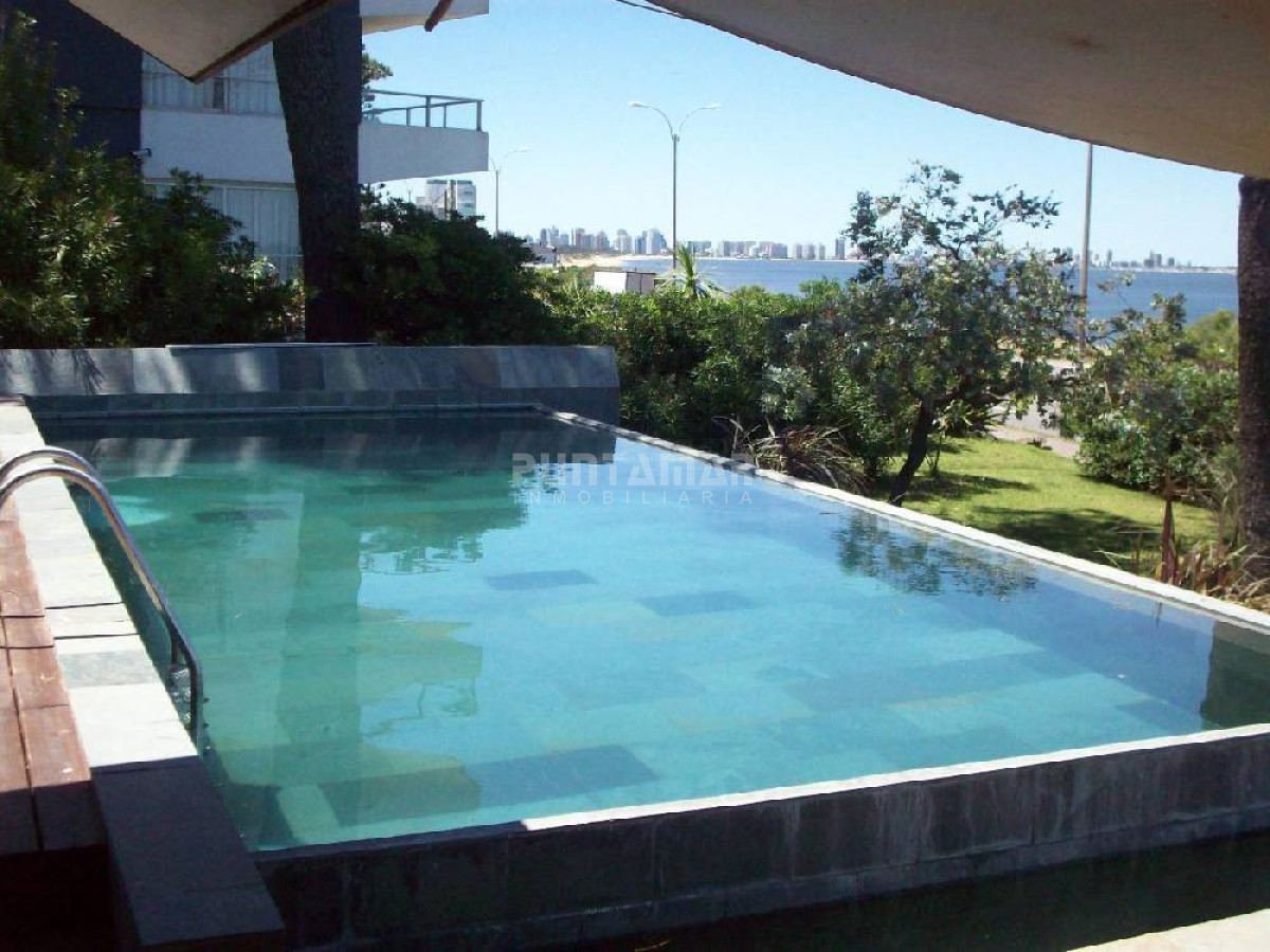 Casa ID.210524 - ESPECTACULAR CASA EN PINARES FRENTE AL MAR CON PISCINA
