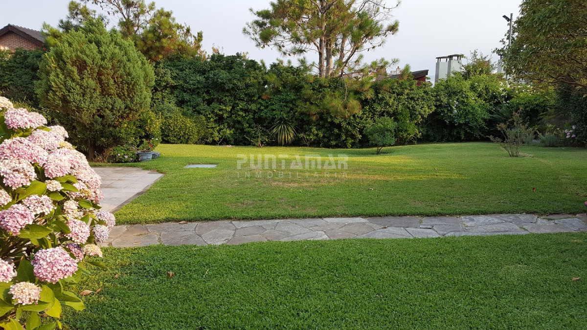 Casa ID.210613 - ALQUILER CASA EN SAN RAFAEL A METROS DEL MAR 