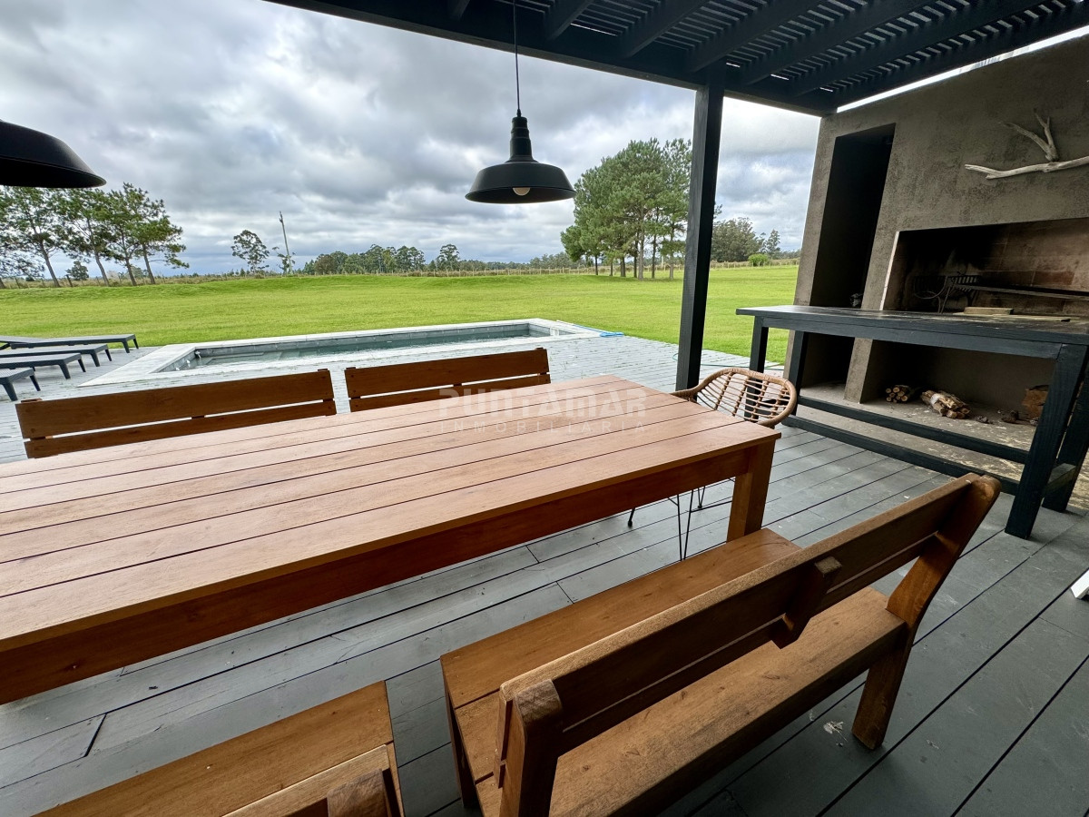 Casa ID.213230 - VENTA ESPECTACULAR CHACRA DE 6500 METROS EN VENTA EN EL QUIJOTE