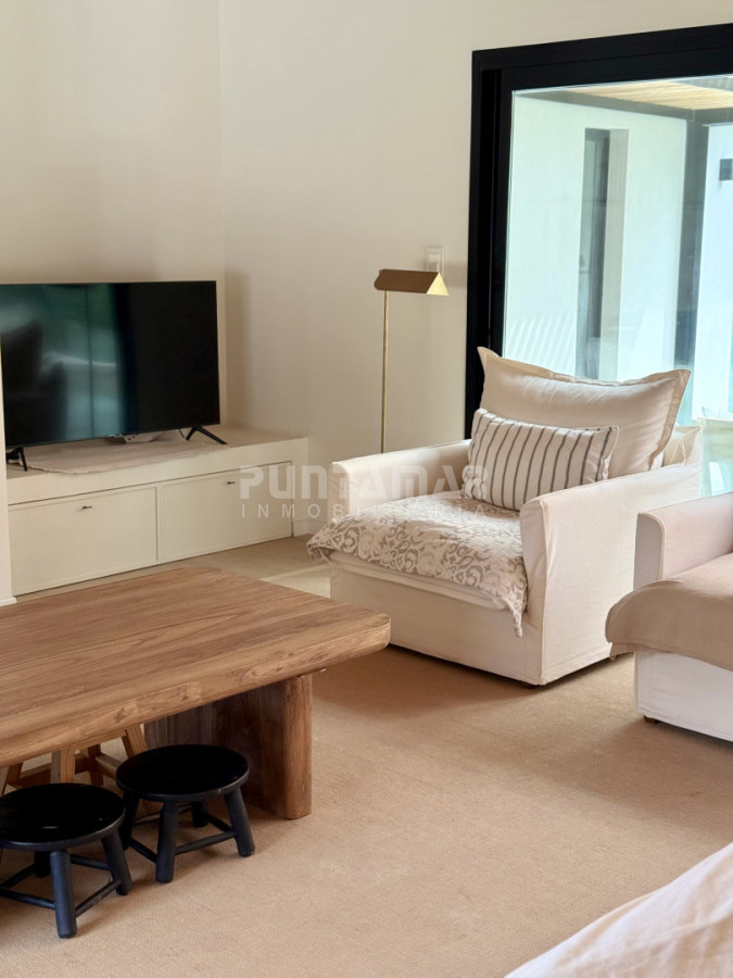 Casa ID.213941 - VENTA CASA 3 DORM Y PISCINA EN BARRIO DON MIGUEL