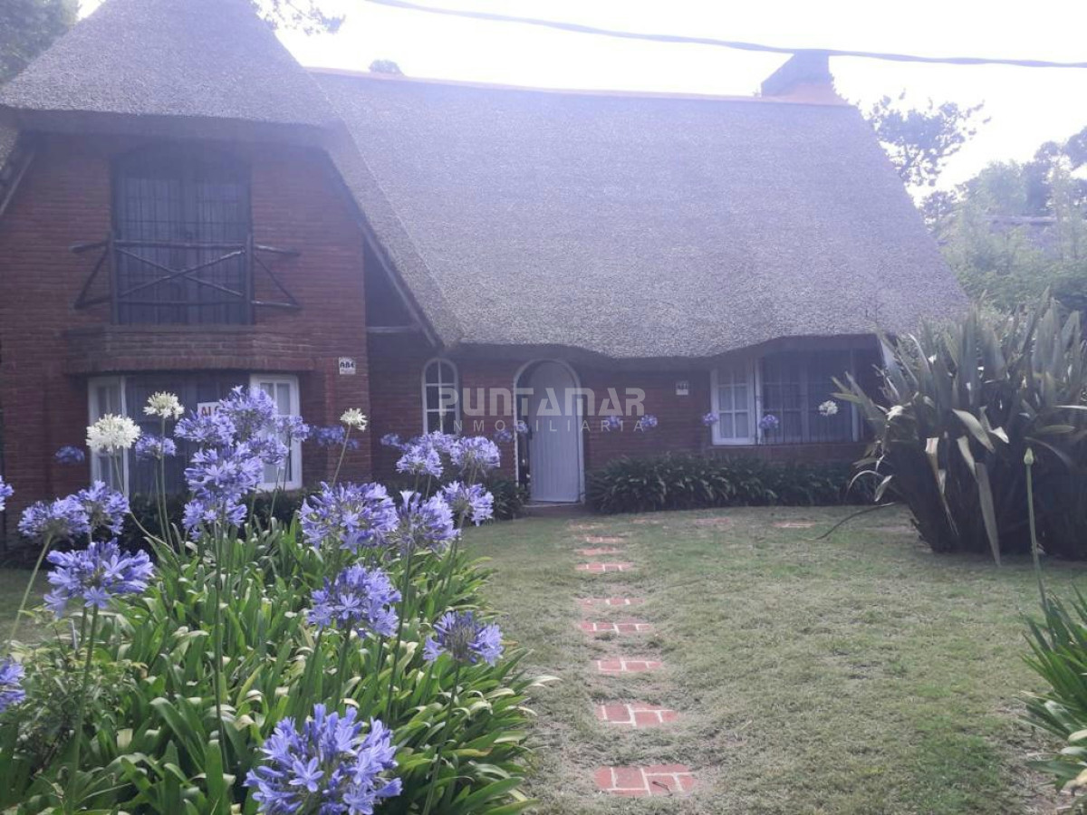 Casa ID.212431 - HERMOSA CASA DE 4 DORMITORIOS EN RINCON DEL INDIO