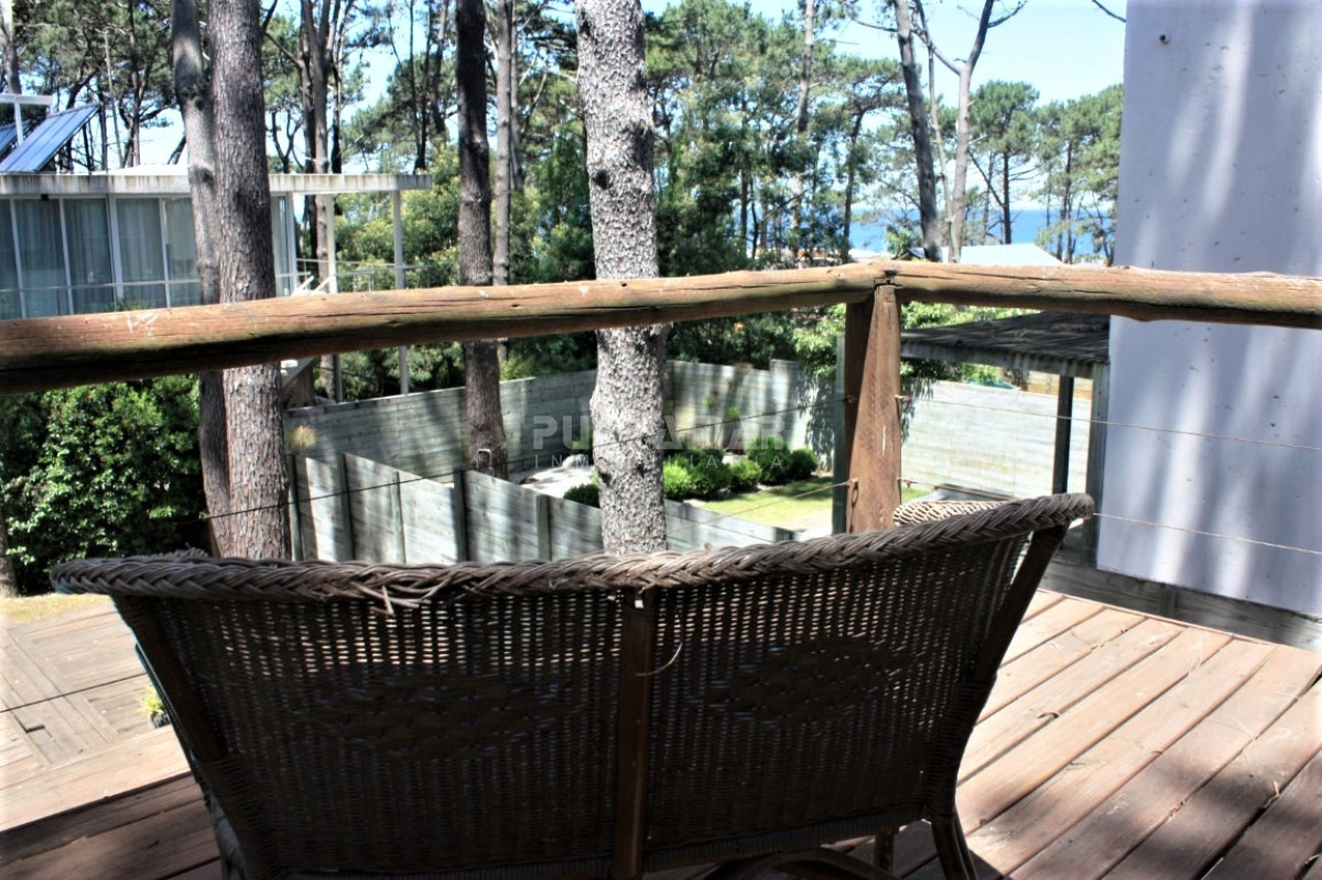 Casa ID.210846 - HERMOSA CASA DE 3 DORMITORIOS CON PISCINA EN MONTOYA 