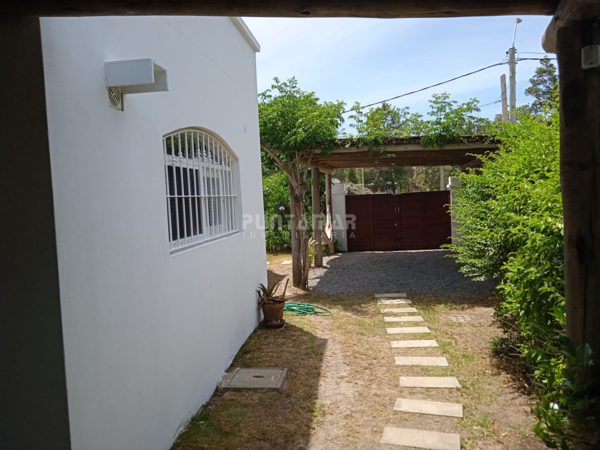 Casa ID.210986 - TRADICIONAL CASA EN ALQUILER EN LA BARRA - EL TESORO