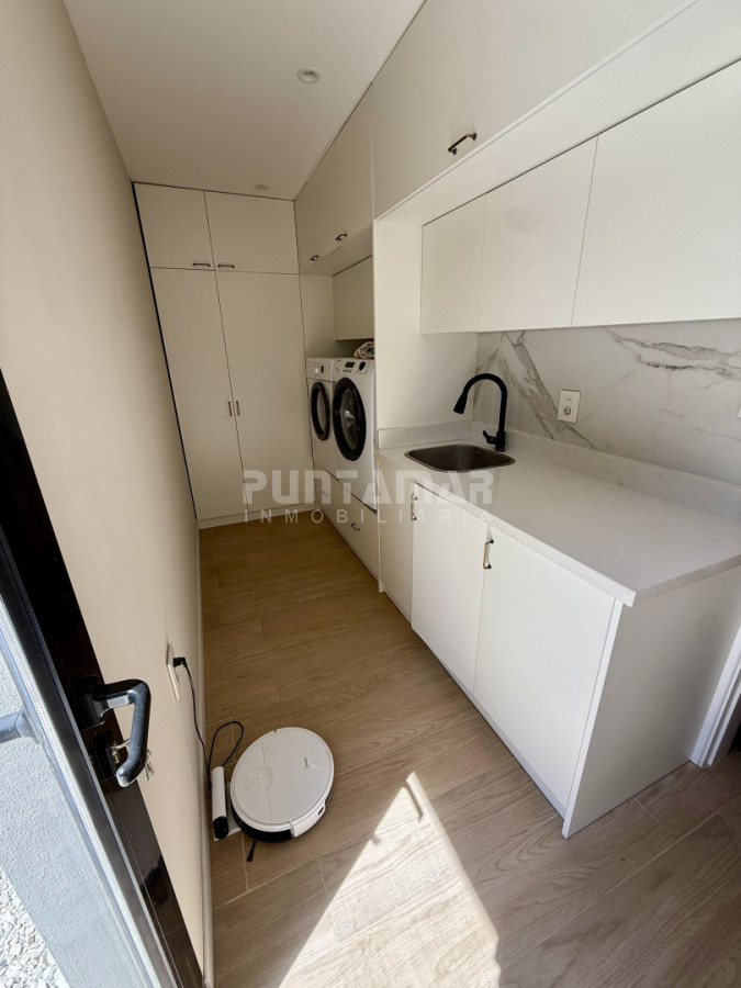 Casa ID.213941 - VENTA CASA 3 DORM Y PISCINA EN BARRIO DON MIGUEL