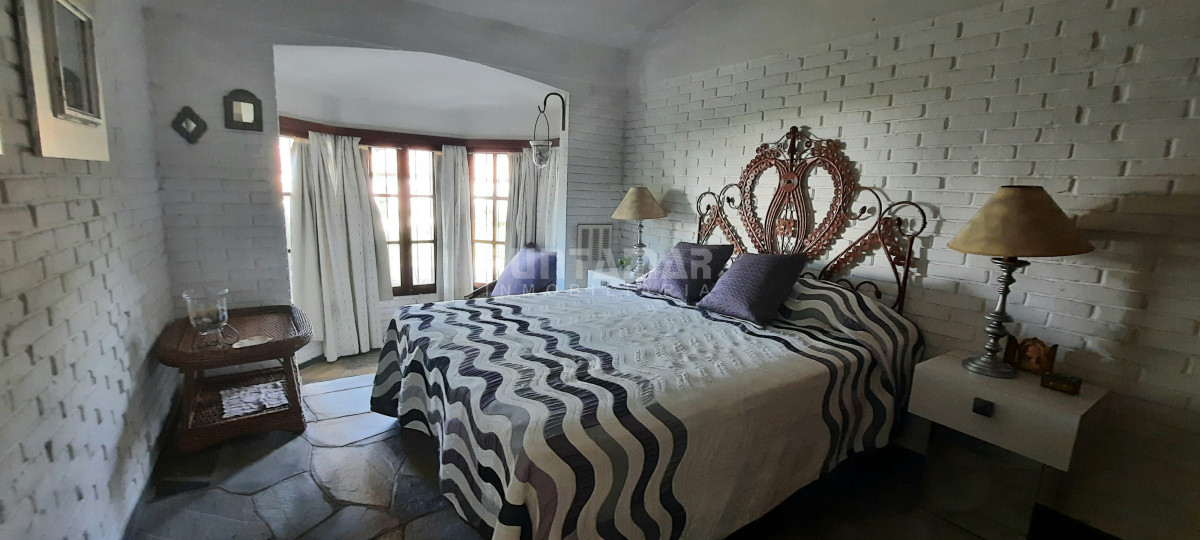 Casa ID.213537 - Casa de 3 dormitorios con dependencia en Lugano