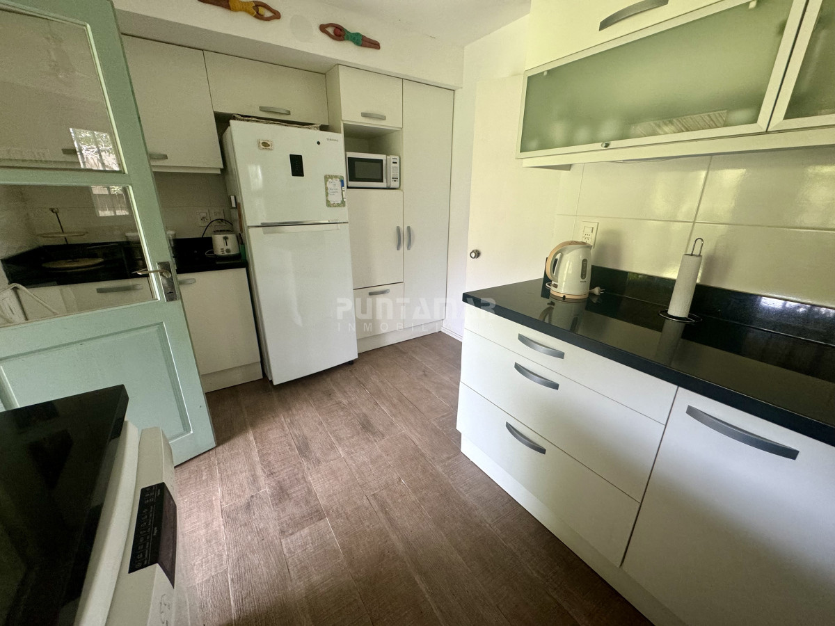 Casa ID.210802 - ALQUILER DE CASA EN MONTOYA CON VISTA AL MAR, 4 DORMITORIOS MÁS SERVICIO