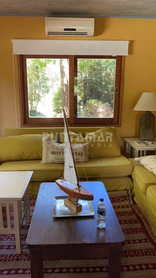 Casa ID.212867 - ALQUILER HERMOSA CASA CON PISCINA EN LA BARRA 