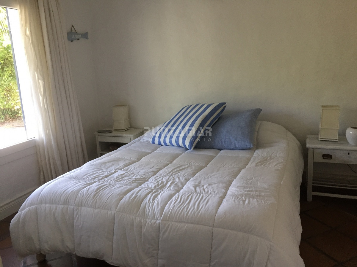 Casa ID.211958 - Casa en alquiler en La Barra de la ruta al mar, 4 dormitorios, vista