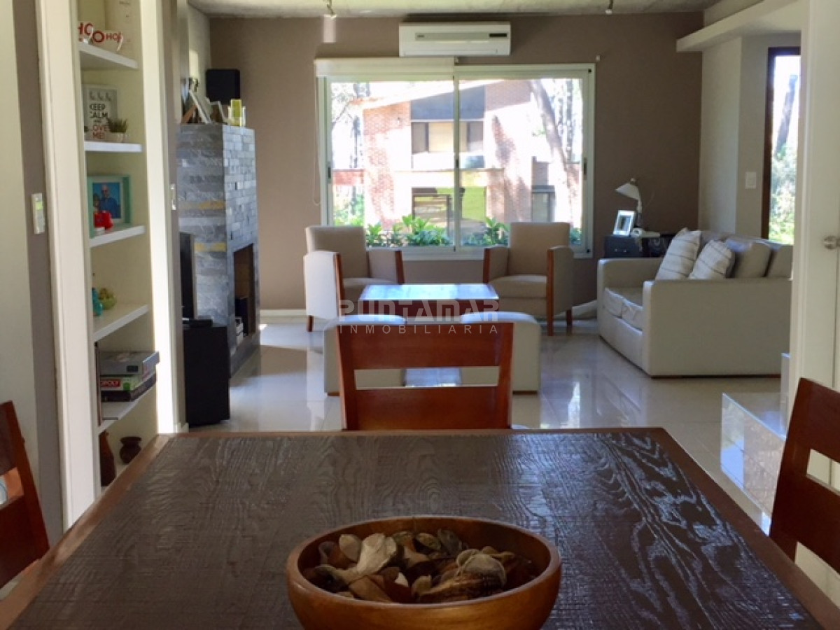 Casa ID.210954 - Casa moderna en Montoya, vista al mar, 3 dormitorios y servicio