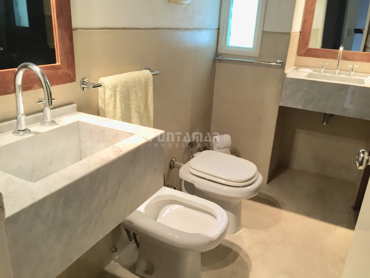 Casa ID.211939 - Casa en alquiler con piscina en Montoya, La Barra