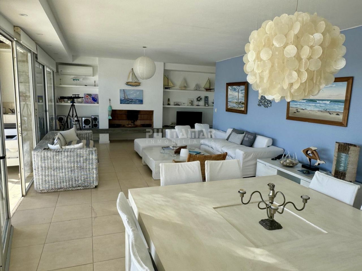 Casa ID.213624 - ALQUILER AMPLIA CASA EN LA BARRA A METROS DEL MAR