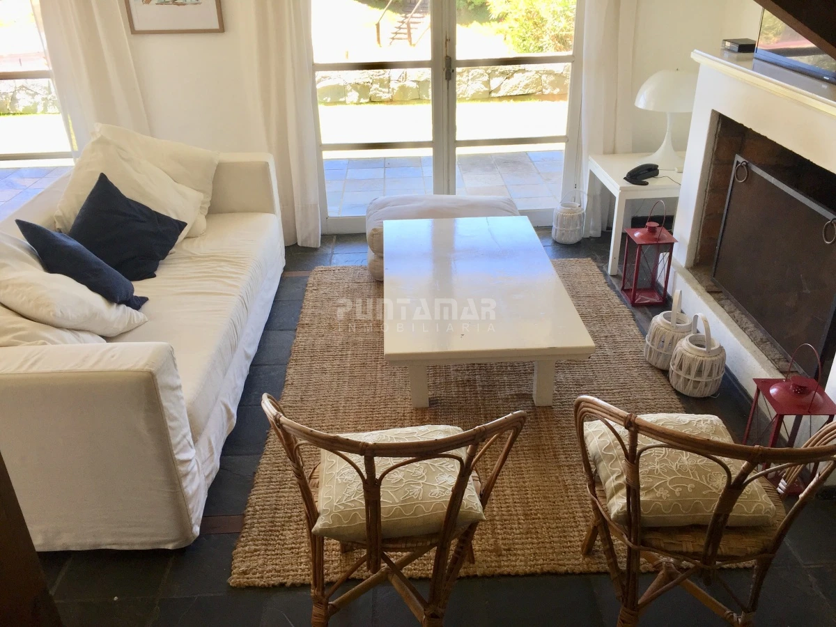 Casa ID.211939 - Casa en alquiler con piscina en Montoya, La Barra