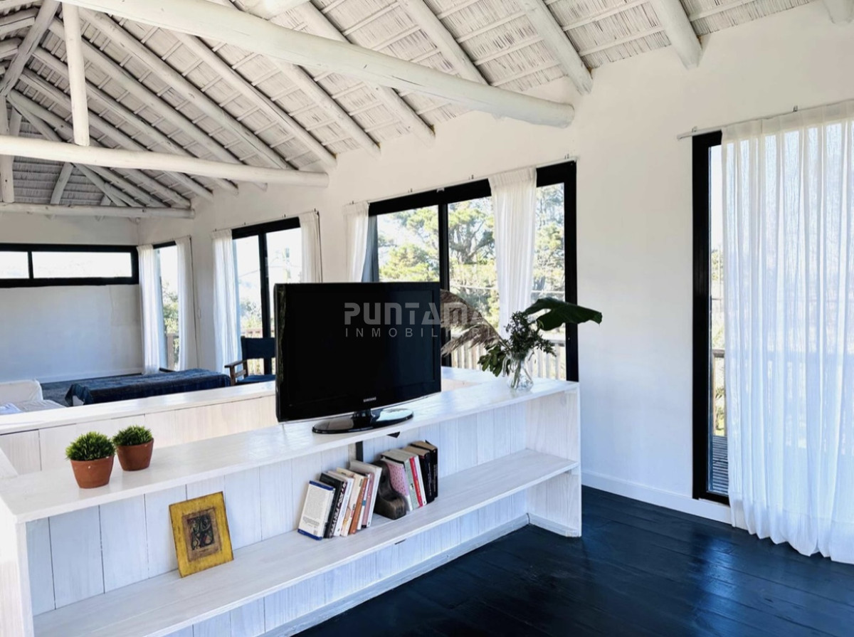 Casa ID.213332 - IMPONENTE CASA A METROS DEL MAR EN BARRIO PRIVADO SAN VICENTE