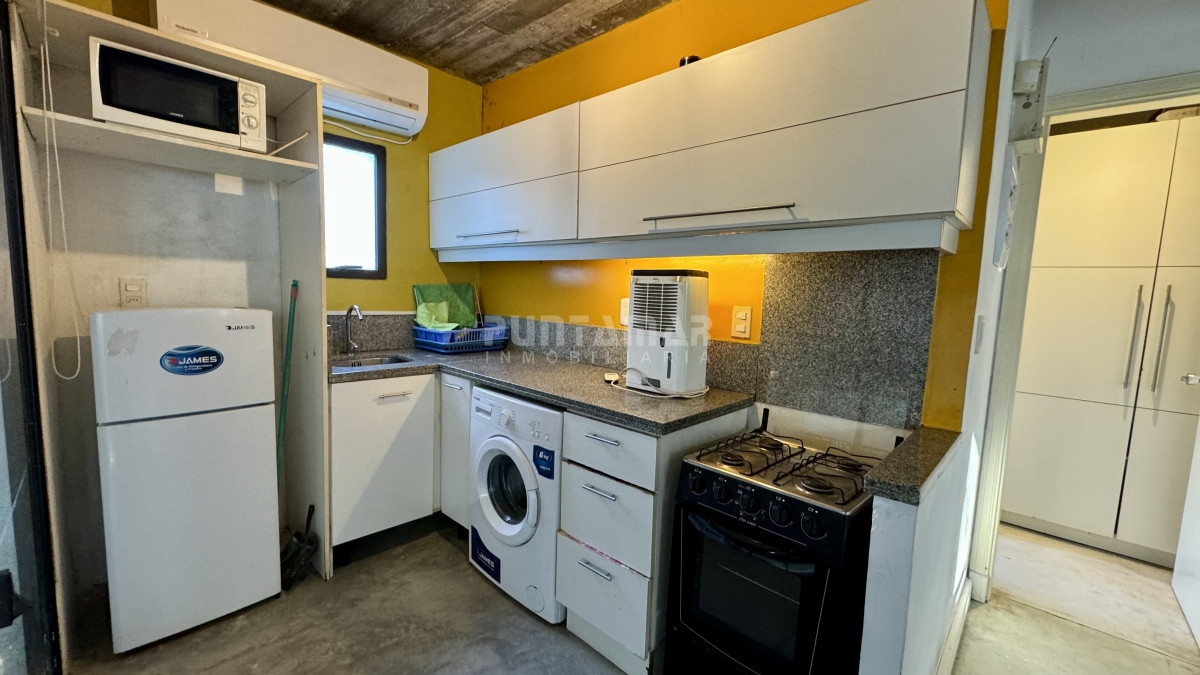 Casa ID.210787 - MUY LINDA CASA EN LA BARRA 3 DORMITORIOS CON PISCINA