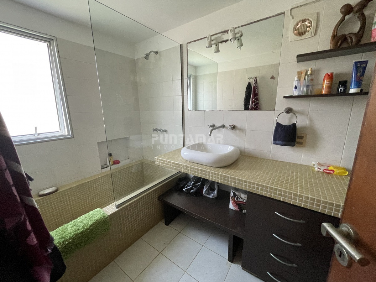 Casa ID.212688 - MODERNA CASA CON PISCINA A METROS DE LA POSTA DEL CANGREJO 