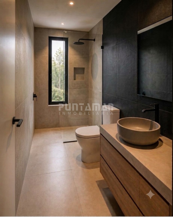 Casa ID.213923 - VENTA DE CASA 4 DORMITORIOS Y PISCINA EN RESERVA DE MONTOYA
