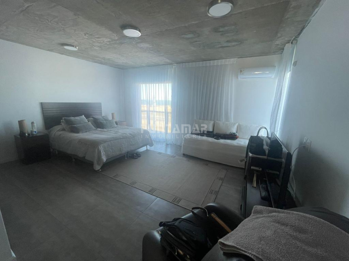 Casa ID.212853 - IMPORTANTE CASA EN JOSE IGNACIO FRENTE AL MAR