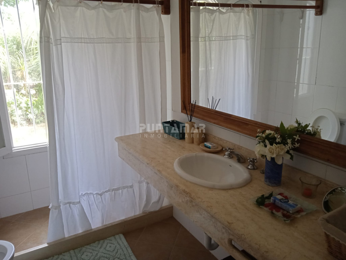 Casa ID.210986 - TRADICIONAL CASA EN ALQUILER EN LA BARRA - EL TESORO