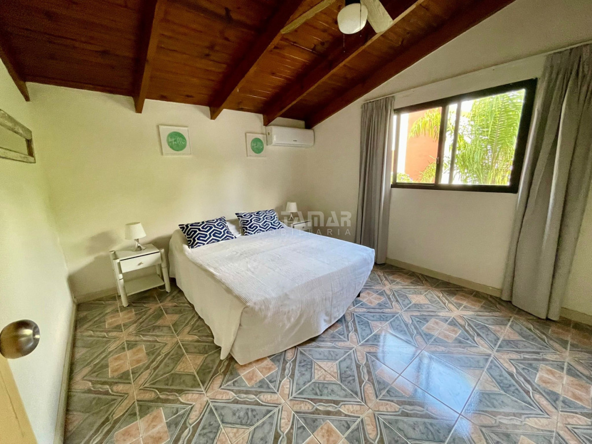 Casa ID.213858 - Casa en Miramar Acres, parque y piscina 