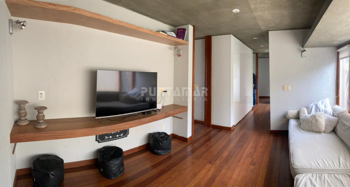 Casa ID.212719 - EXCELENTE  CASA DE 4 DORMITORIOS  EN ALQUILER EN EL CHORRO  CON PISCINA