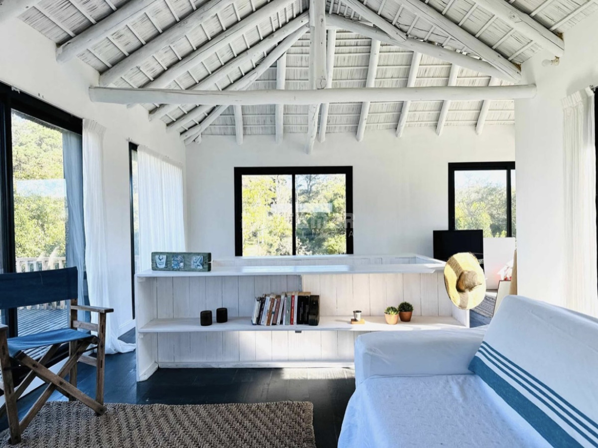 Casa ID.213332 - IMPONENTE CASA A METROS DEL MAR EN BARRIO PRIVADO SAN VICENTE