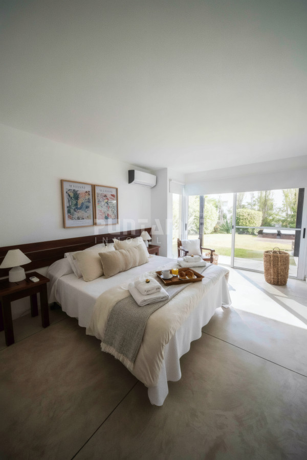 Casa ID.210785 - IMPORTANTE CASA EN PUNTA DEL ESTE, EL CHORRO, 5 DORMITORIOS