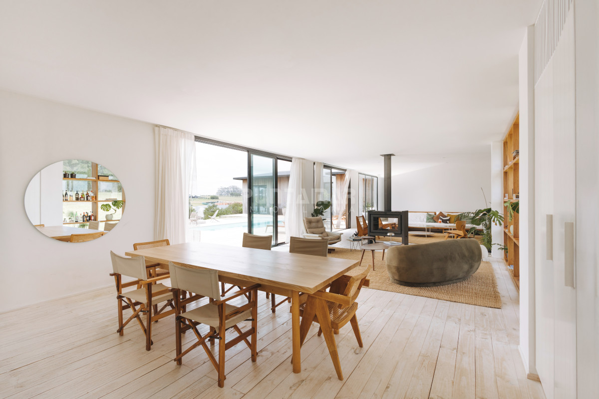 Casa ID.212705 - Casa en venta y alquiler en Pueblo Mio