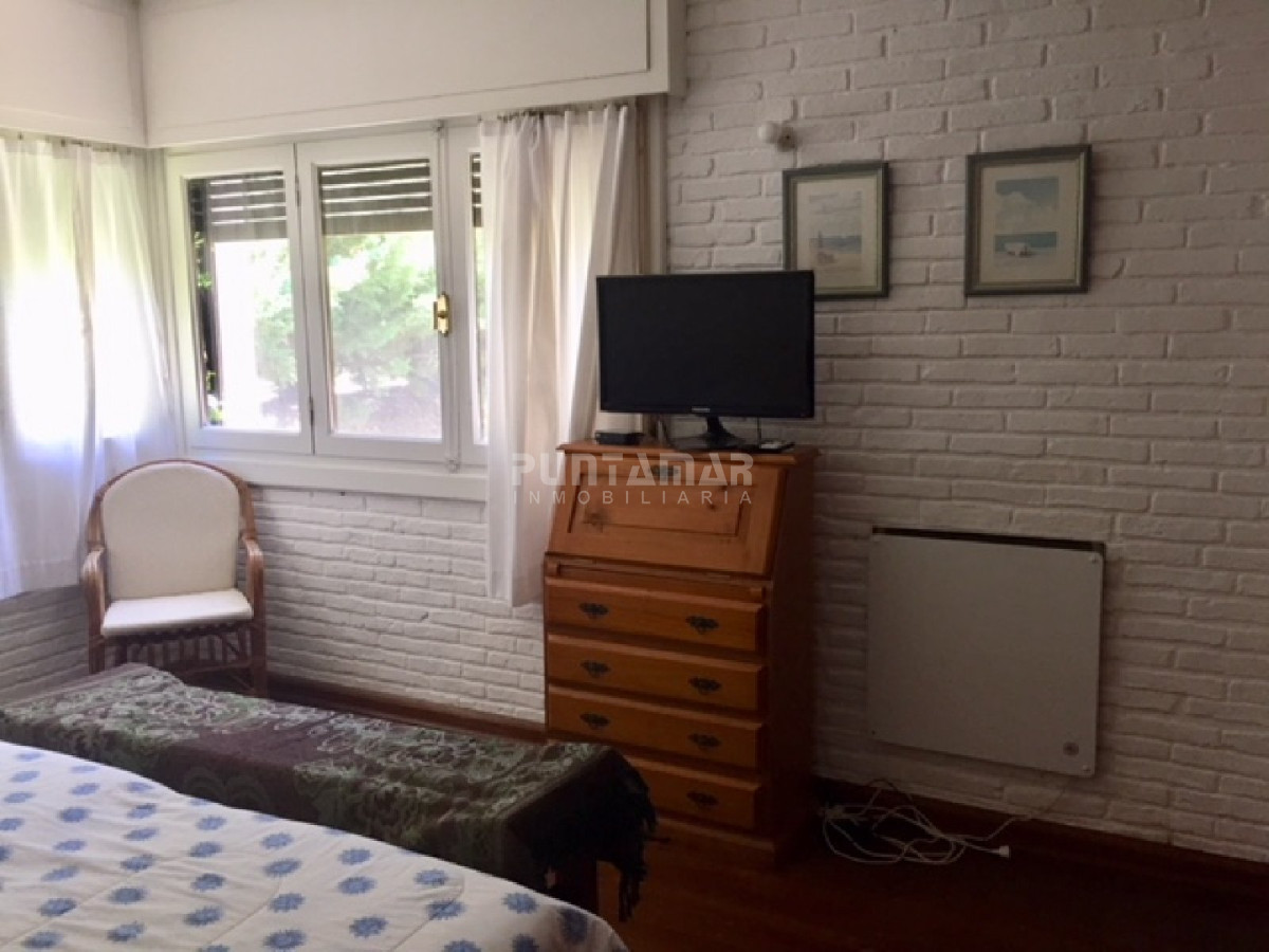 Casa ID.211724 - VENTA DE CASA EN SAN RAFAEL  6 DORMITORIOS 