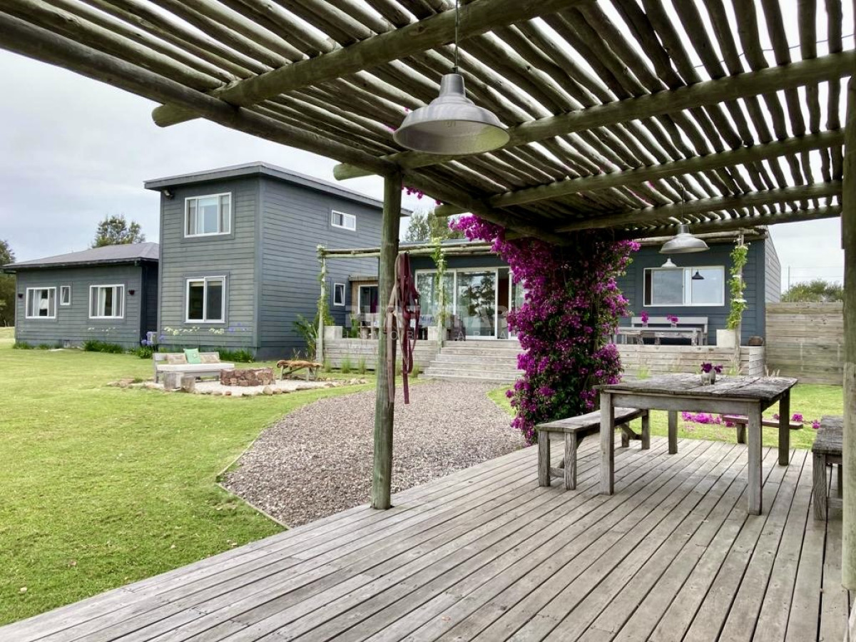 Casa ID.213230 - VENTA ESPECTACULAR CHACRA DE 6500 METROS EN VENTA EN EL QUIJOTE