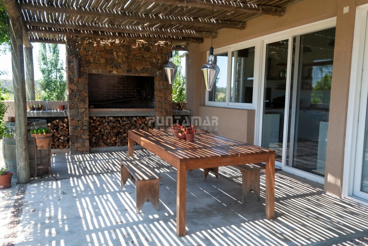 Casa ID.212703 - Casa en alquiler en Pueblo Mio