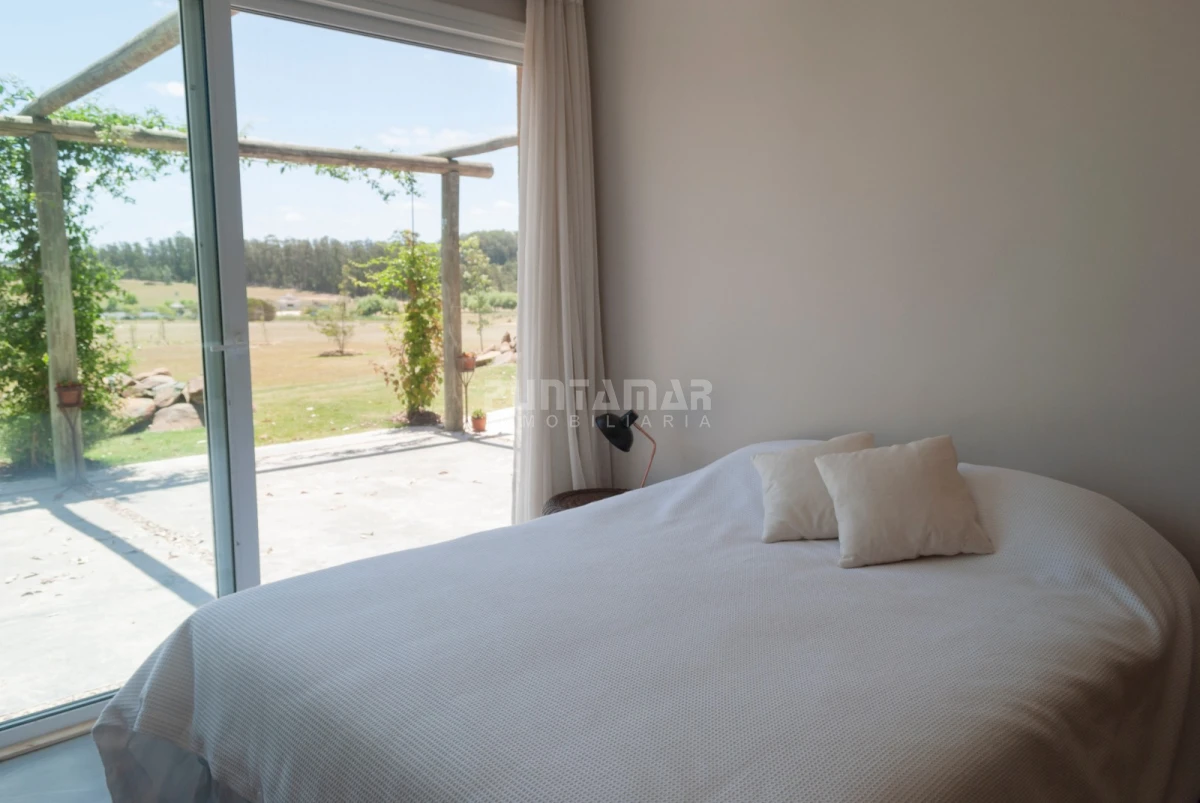 Casa ID.212703 - Casa en alquiler en Pueblo Mio