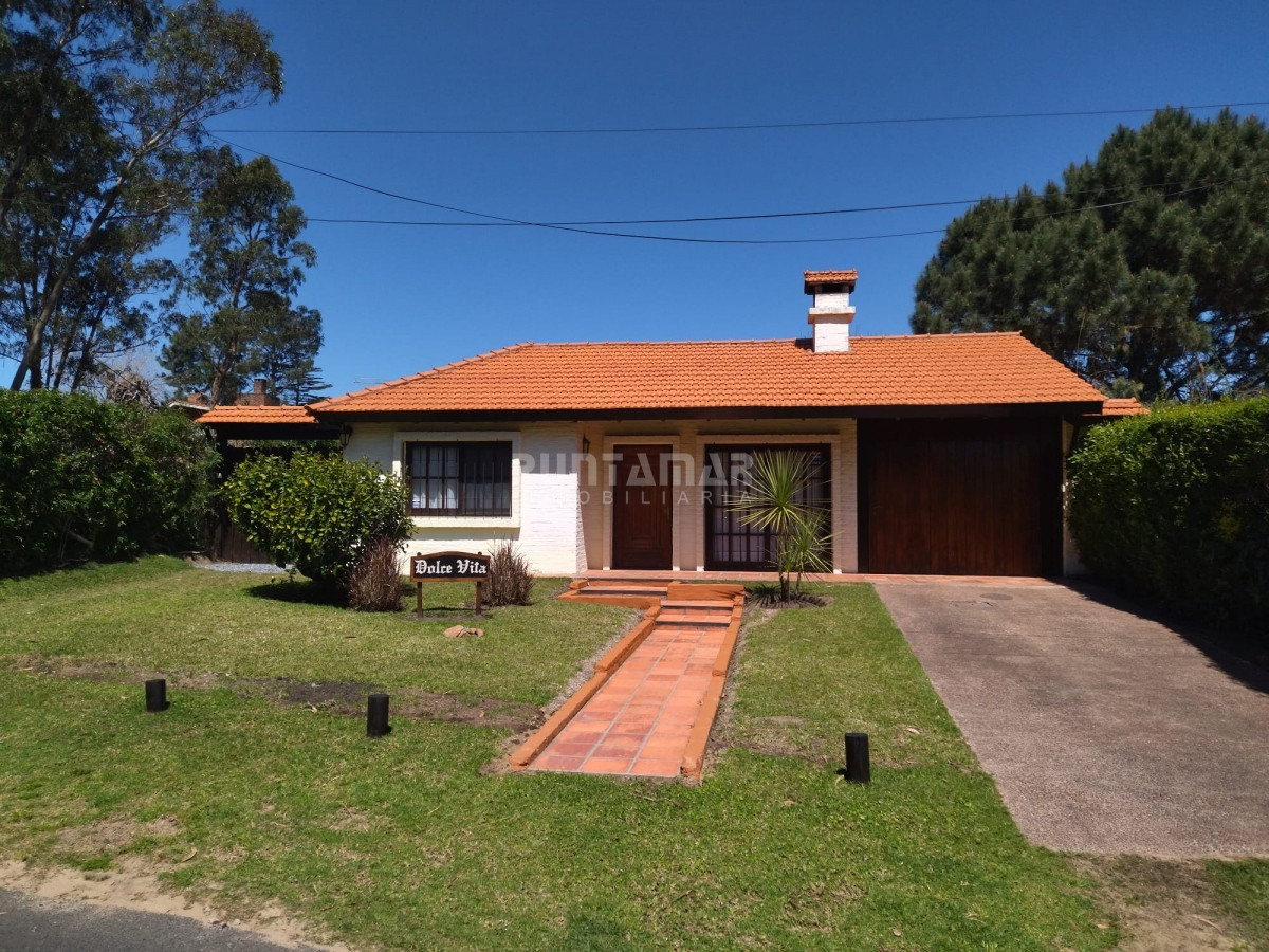 Casa ID.210292 - CASA DE 3 DORMITORIOS CON DEPENDENCIA EN LA MANSA