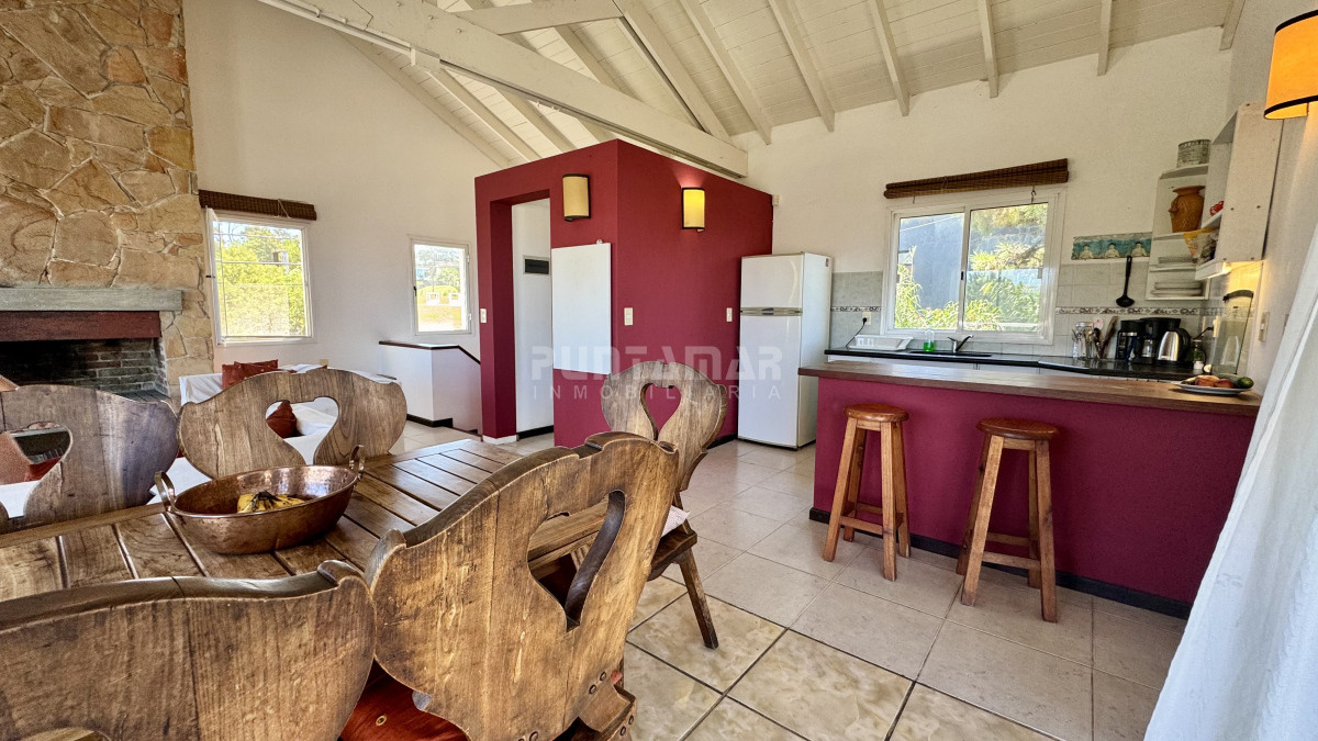 Casa ID.213595 - AMPLIA CASA DE 3 DORMITORIOS A 100 METROS DE LA PLAYA DE MONTOYA