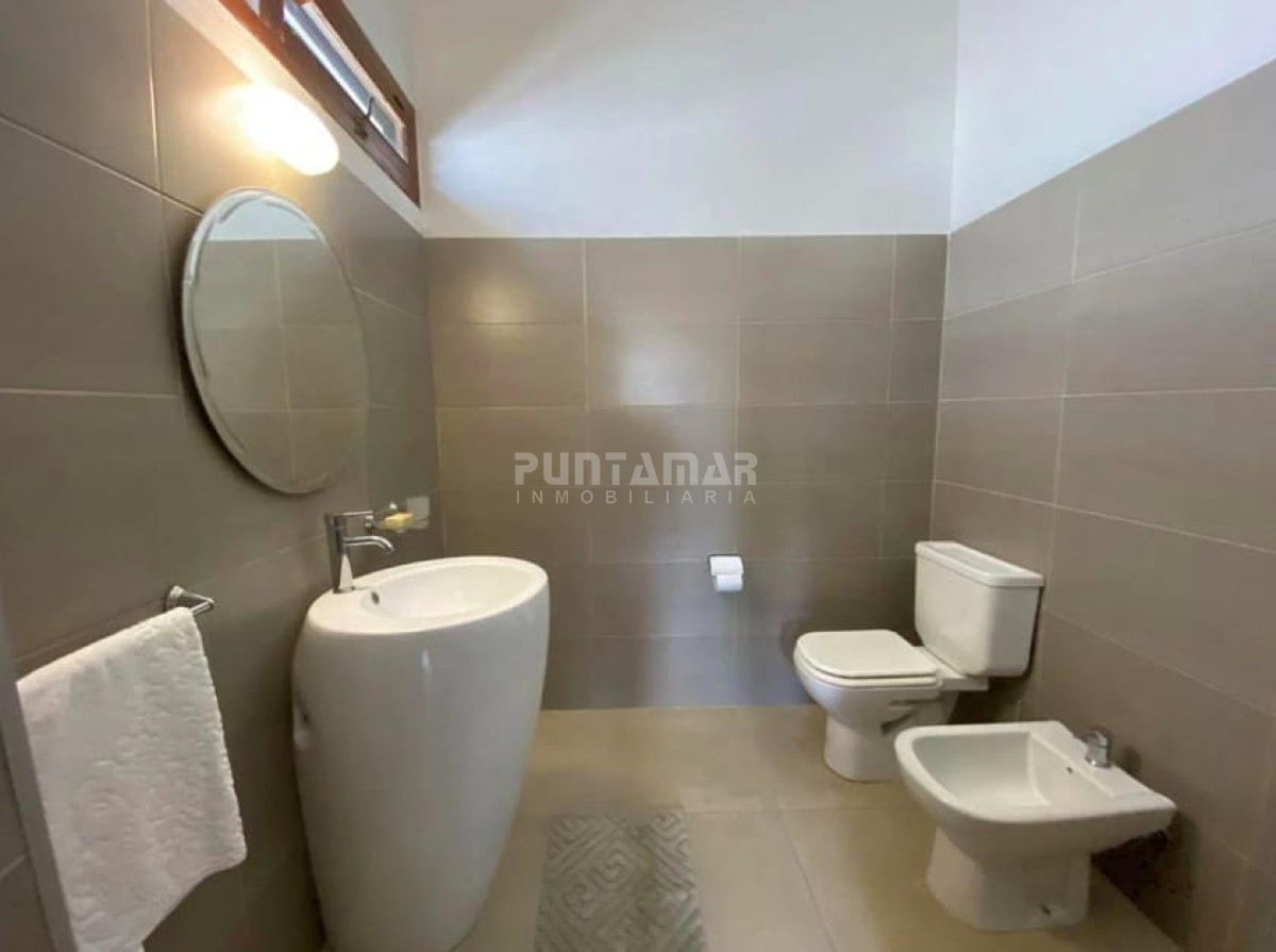 Casa ID.213179 - VENTA DE CASA EN LA PENINSULA FRENTE AL MAR
