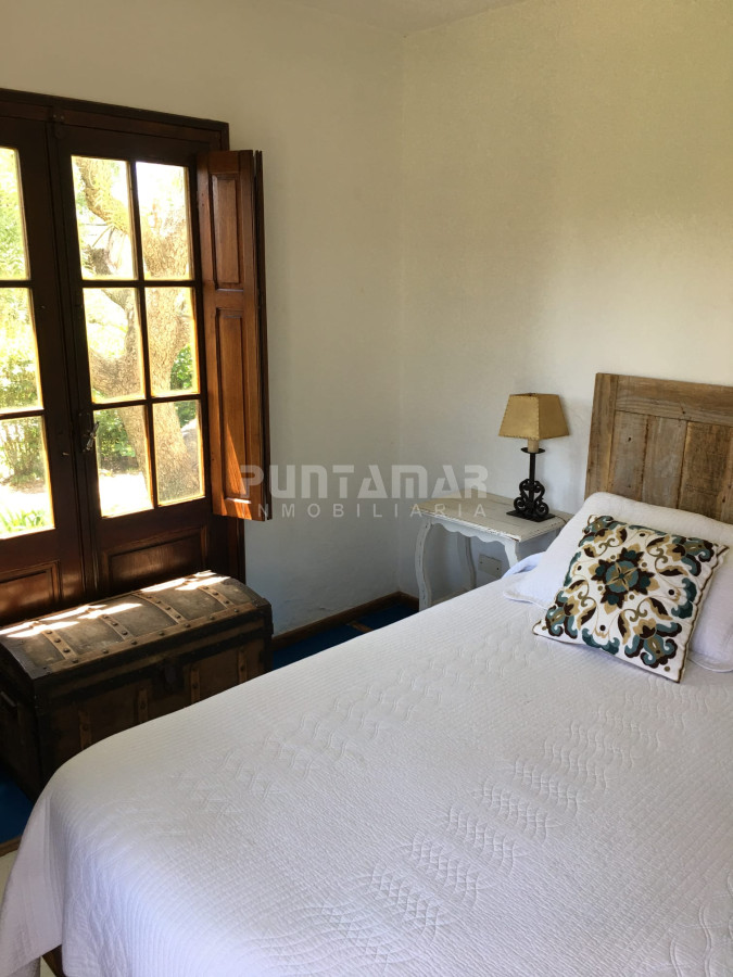 Casa ID.212913 - ALQUILER HERMOSA CASA EN EL CORAZON DE LA BARRA