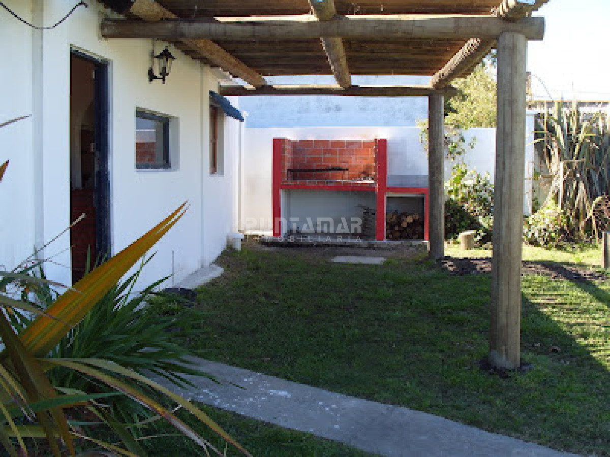 Casa ID.210904 - DIVINA CASA DE 4 DORMITORIOS A METROS DE PLAYA EL CHORRO