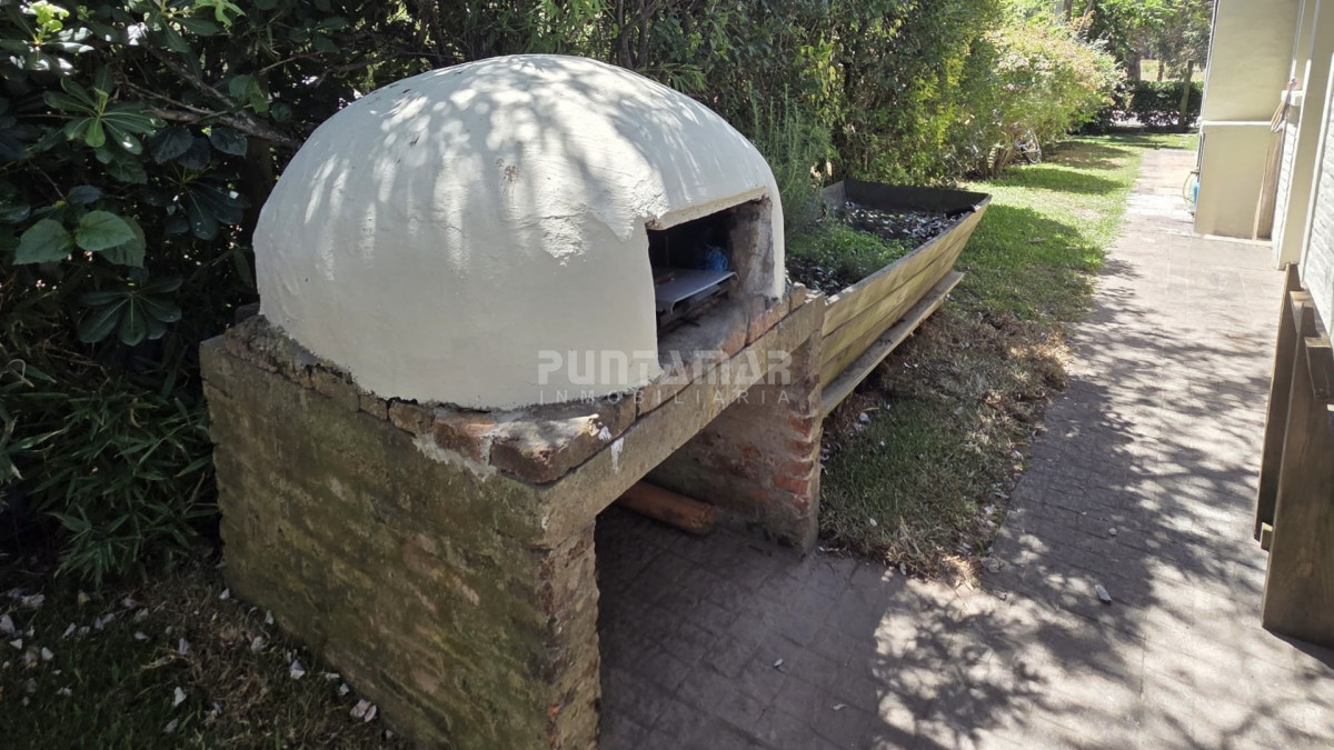Casa ID.213091 - HERMOSA CASA CON PISCINA EN LA BARRA A 4 CUADRAS DEL MAR