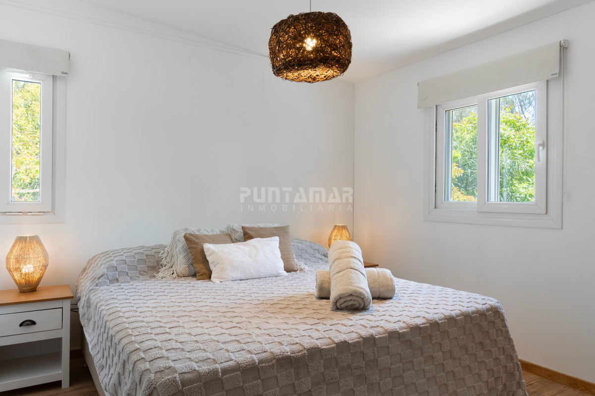 Casa ID.213742 - Casa en alquiler en La Barra con piscina