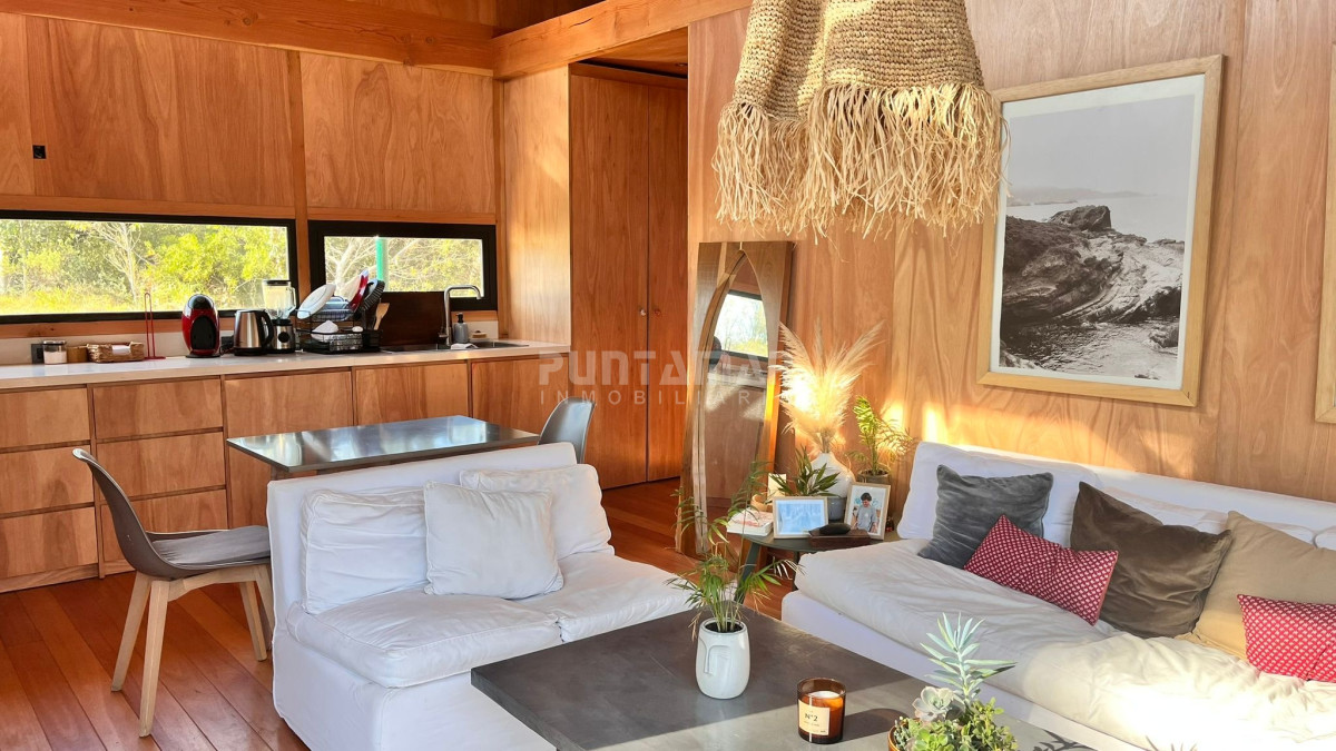 CASA TIPO LOFT ALQUILER EN BARRA VERDE - PMI213802C