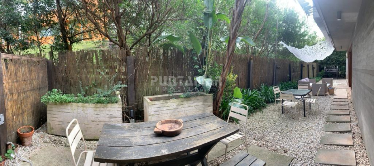 Casa ID.212719 - EXCELENTE  CASA DE 4 DORMITORIOS  EN ALQUILER EN EL CHORRO  CON PISCINA