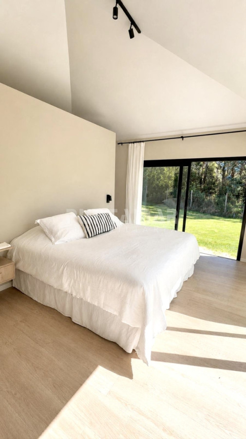 Casa ID.213941 - VENTA CASA 3 DORM Y PISCINA EN BARRIO DON MIGUEL
