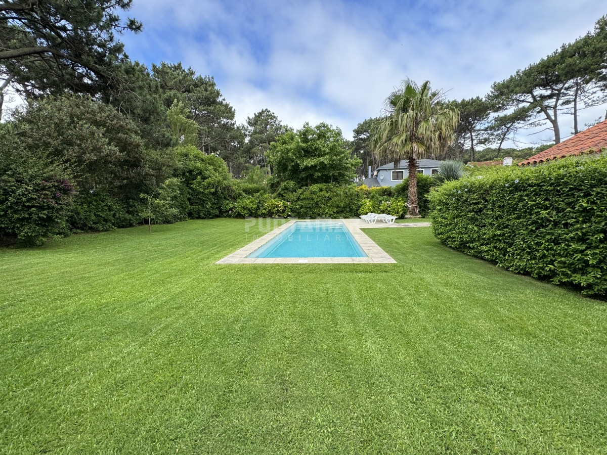 Casa ID.210691 - CASA  EN ALQUILER 3 DORMITORIOS CON PISCINA EN RINCÓN DEL INDIO