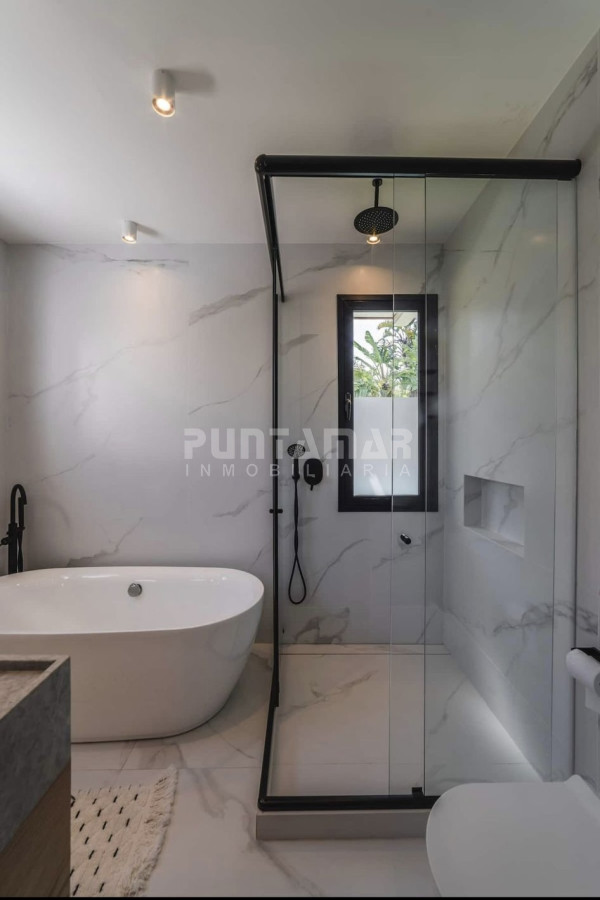 Casa ID.213384 - Casa en alquiler moderna La Barra